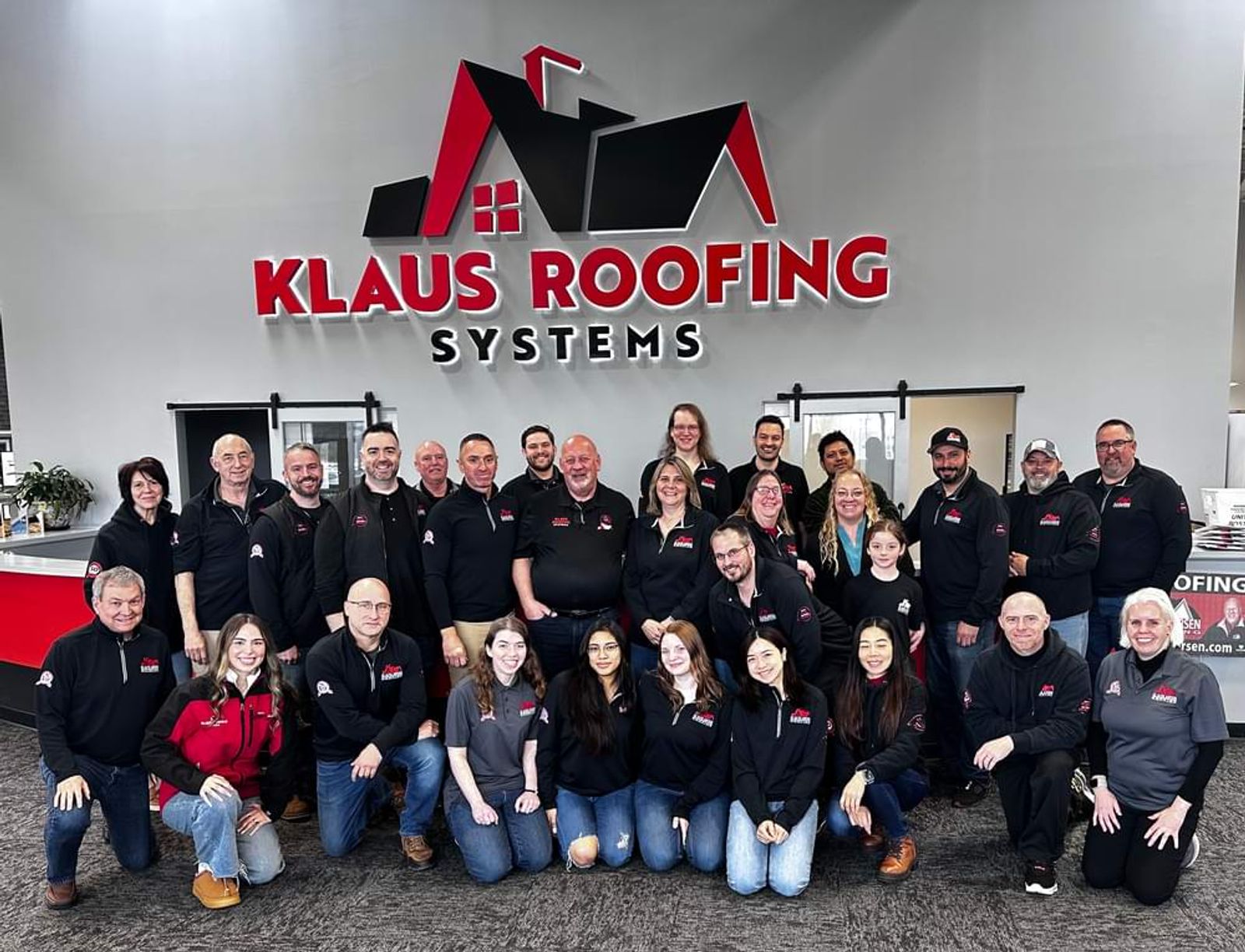The Klaus Larsen Roofing team